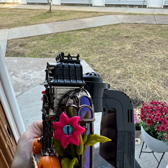 Bath and Body Works Haunted House Plug in wallflower - Picture 2 of 3